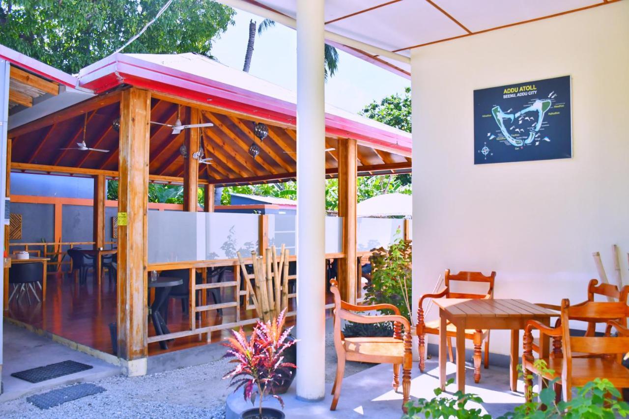 Charming Holiday Lodge- Addu Atoll Meedhoo, Maldives Екстер'єр фото