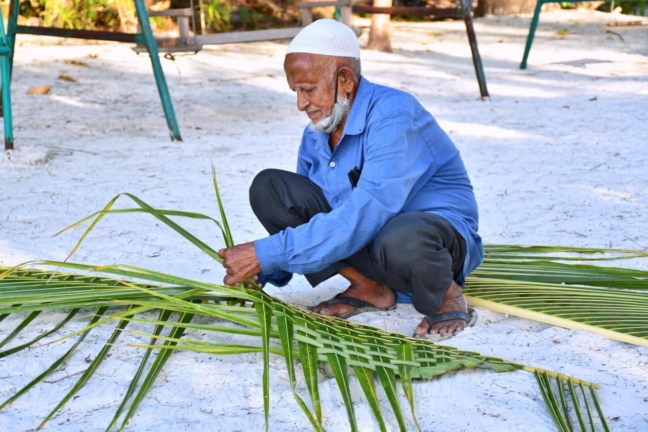 Charming Holiday Lodge- Addu Atoll Meedhoo, Maldives Екстер'єр фото
